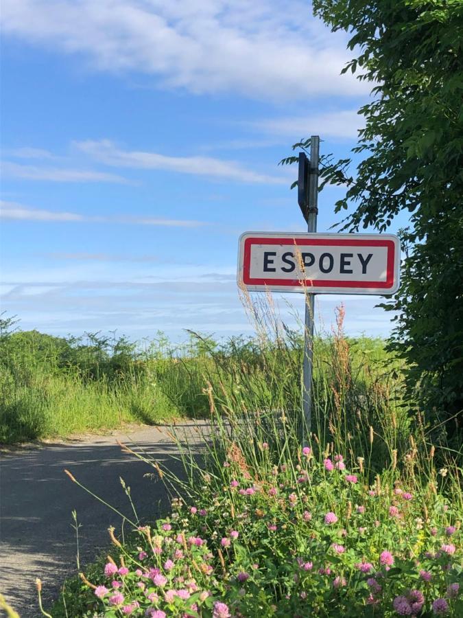 Les Hortensias Espoey Exteriör bild
